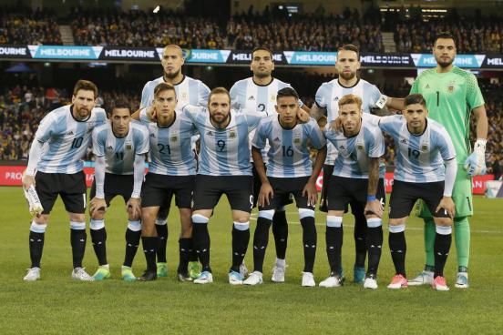 磨砺多年的阿根廷足球队，世界杯竞猜一枝独秀。