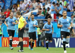 <b>乌拉圭国家队连输四场，又连赢三场成功晋级</b>