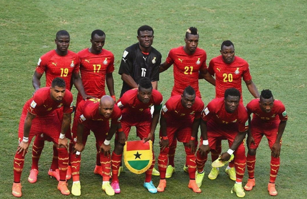 加纳足球队,加纳世界杯,归化球员,小组突围,荷兰