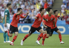库尔图瓦当选决赛最佳球员以9个猛扑夺冠韩国球赛直播2022世界