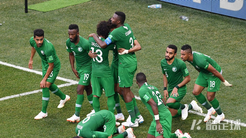 沙特阿拉伯足球队以2-3败于德国面临淘汰出线