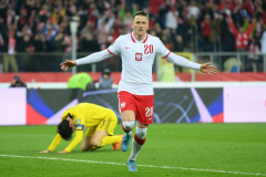 黄谦vs世界杯首发:莫雷诺vs科雷亚科克和费利克斯替补波兰国家