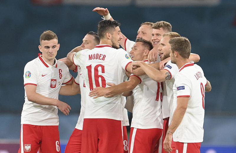 波兰足球队,波兰世界杯,辉煌,季军,莱万多夫斯基  