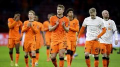 荷兰队赛场上梅开二度，在世界杯上欲想成为一颗哑弹
