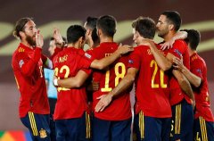 金光闪闪！世界杯发布了本赛季第三件球衣西班牙国家足球队主