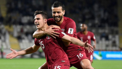 卡塔尔作为2022世界杯球队之一参加比赛赛场上一鸣惊人